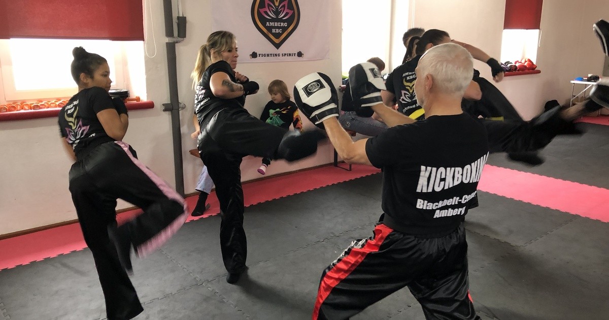 Kickboxclub Fighting Spirit feiert einjähriges Bestehen Oberpfalz TV