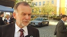 Weitere Videos für: Bezirkstagspräsident; Dr. <b>Martin Linder</b> - 12678